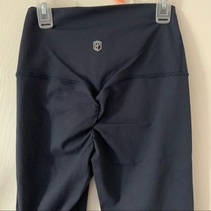 Born Primitive | Booty Scrunch | Navy | 7/8 tight